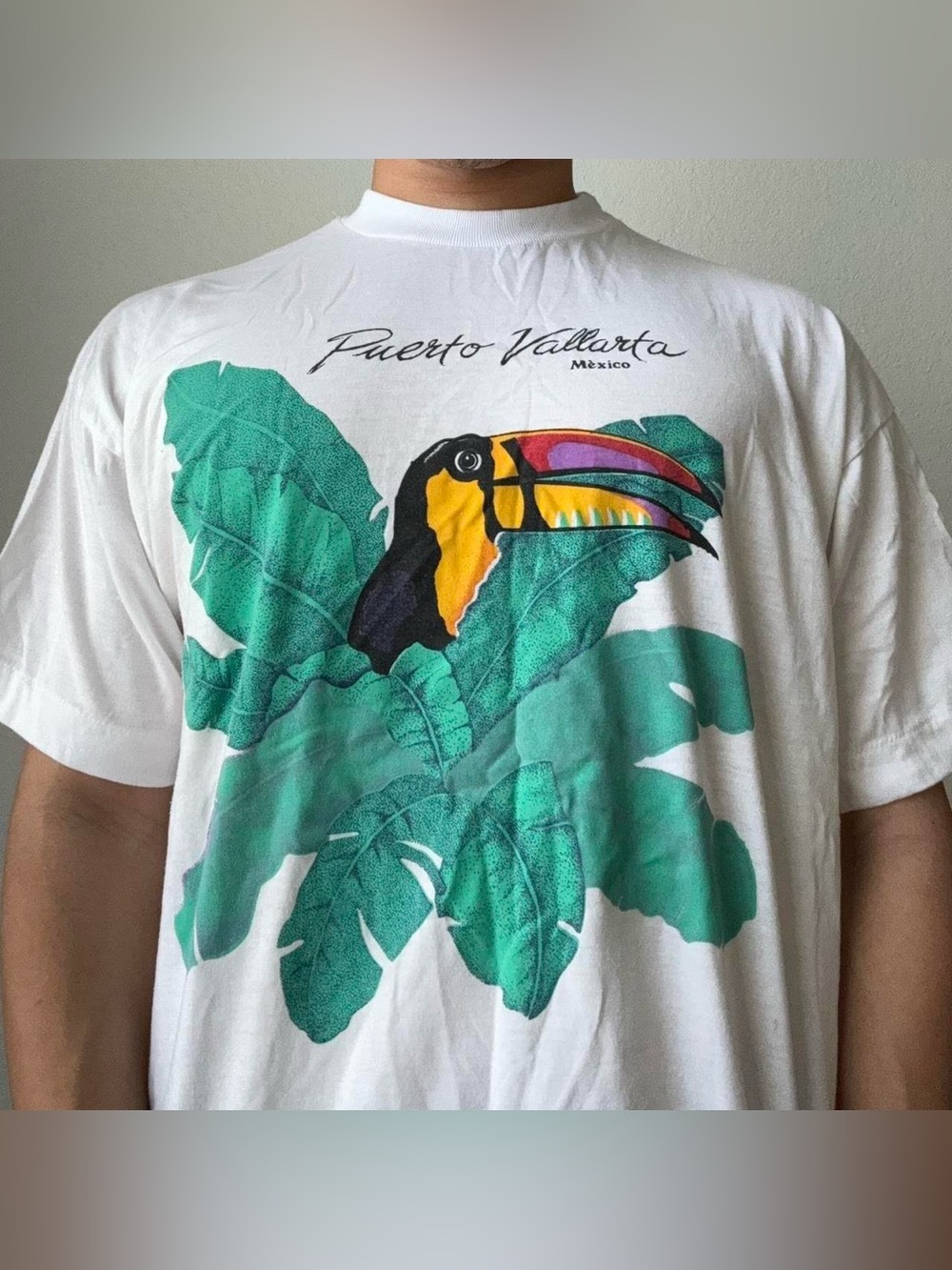 Vintage 1990s Puerto Vallarta Mexico Graphics White Single Stitched Tee Shirt